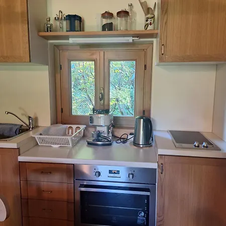 Casa vacanze The Dependance Of The Isabella By The Little River With Private Dedicated Parking Stresa