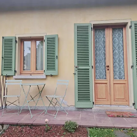 La Dependance Immersa Nel Parco Della Isabella Holiday home *