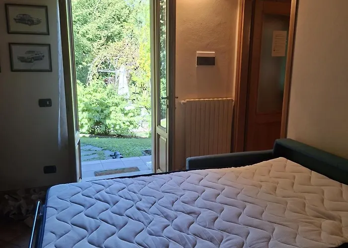 펜션 The Dependance Of The Isabella By The Little River With Private Dedicated Parking *