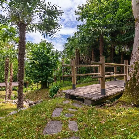 Dom wakacyjny The Dependance Of The Isabella By The Little River With Private Dedicated Parking